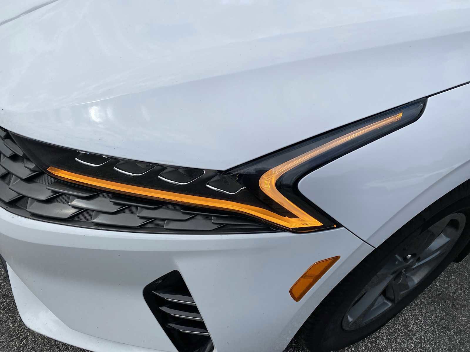 Used 2022 Kia K5 LX image 10