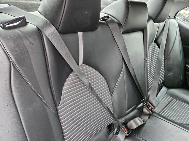 Used 2022 Toyota Camry SE image 17
