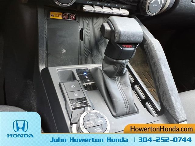 Used 2024 Toyota Tacoma TRD Off-Road w/ TRD Off Road Upgrade Package AWD/4WD image 14