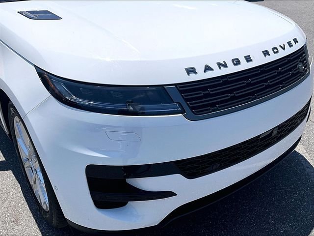 Used 2023 Land Rover Range Rover Sport SE AWD/4WD image 32