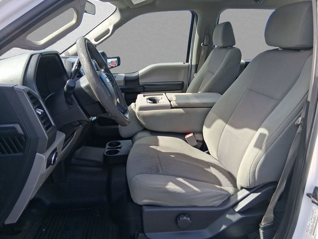 Used 2019 Ford F250 XL w/ Power Equipment Group image 9