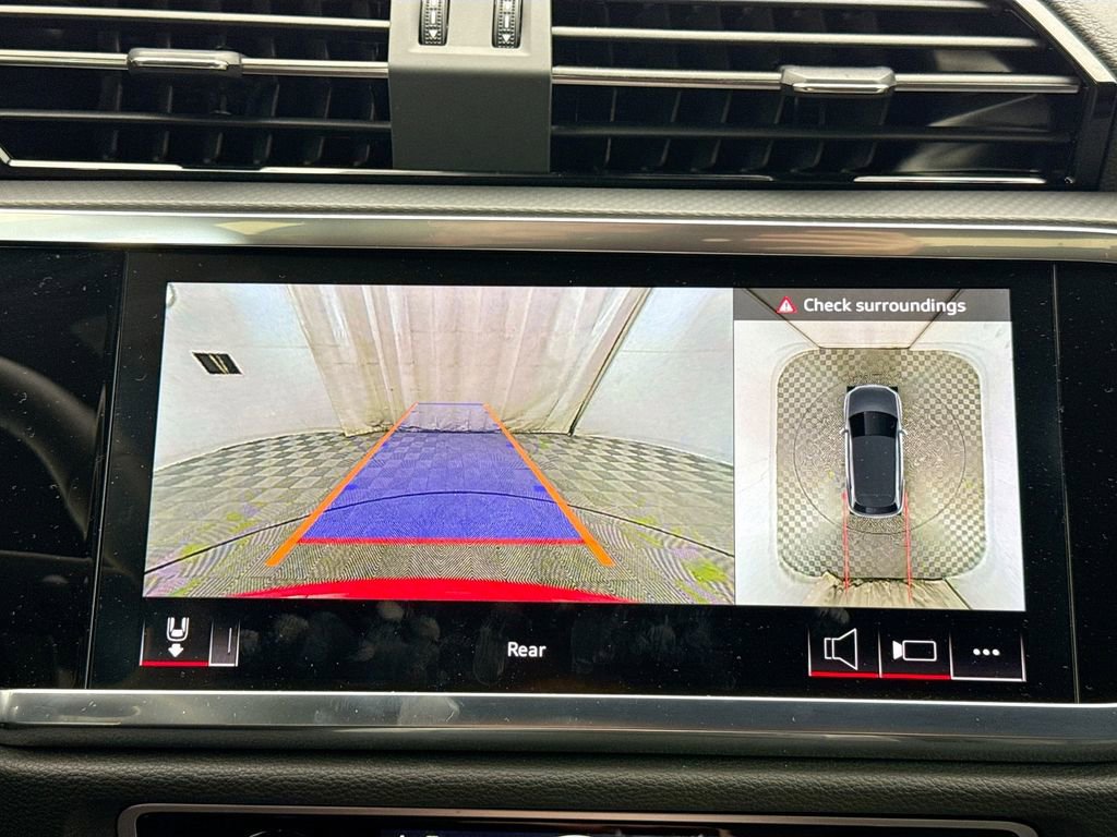 Certified 2025 Audi Q3 2.0T Premium Plus w/ Premium Plus Package image 14