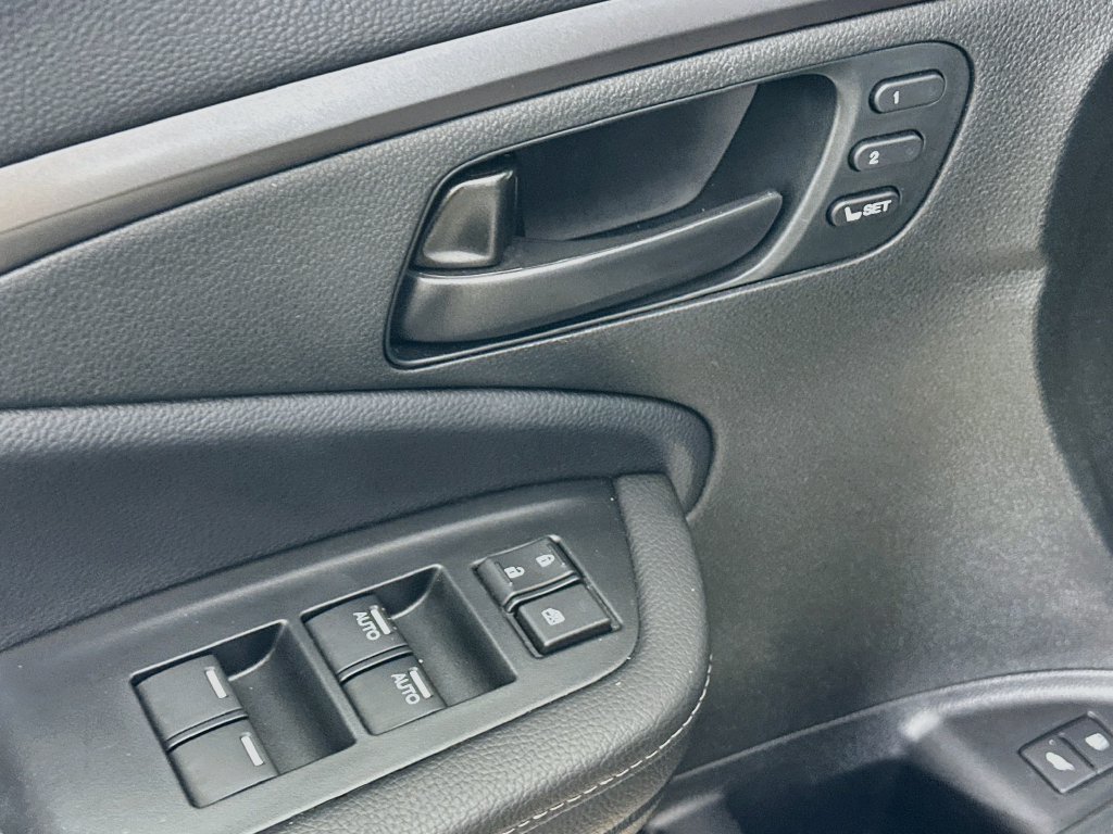 Used 2023 Honda Passport EX-L image 21
