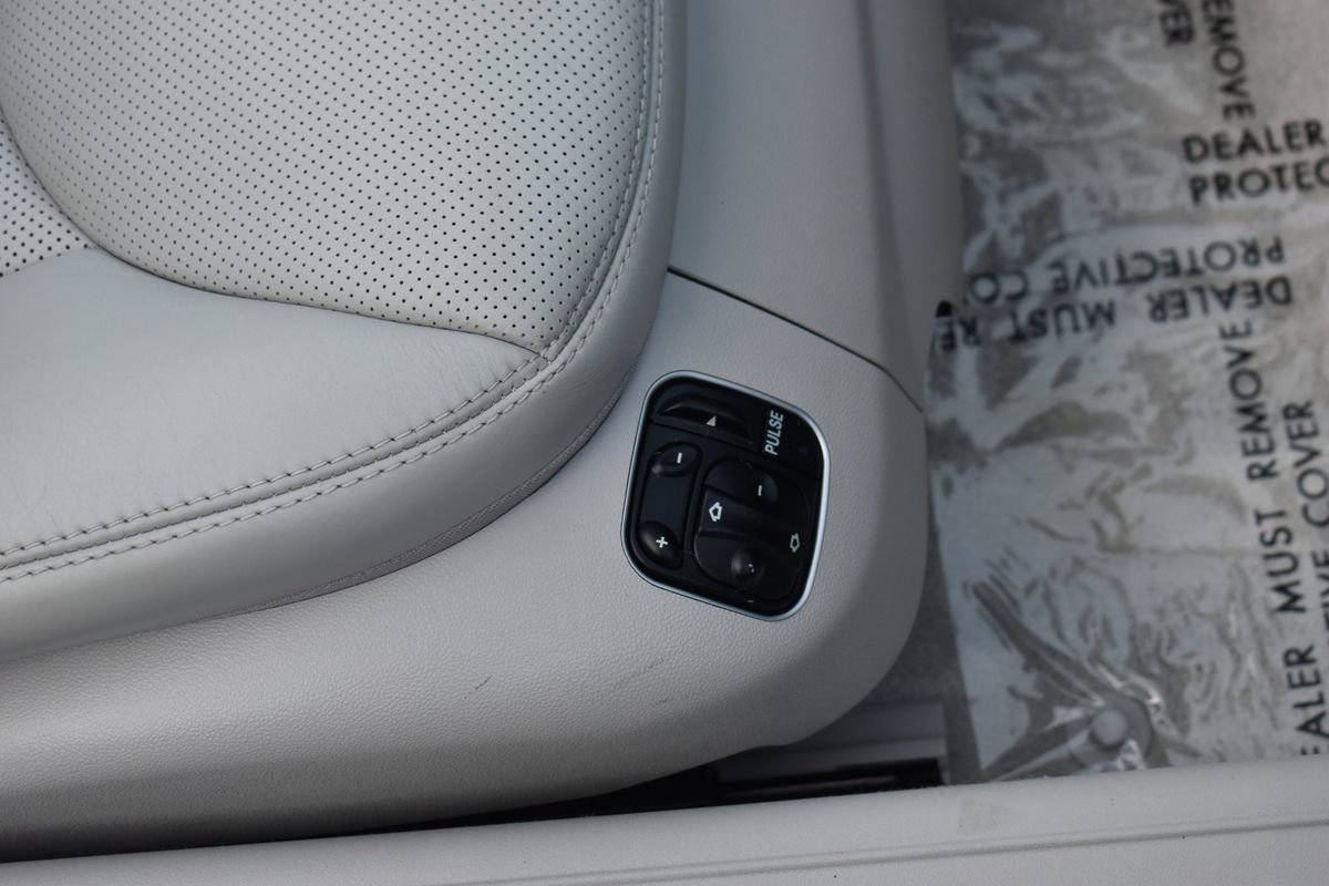 Used 2005 Mercedes-Benz SL 600 image 41