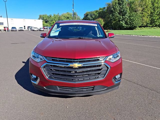 Used 2021 Chevrolet Traverse LT FWD image 3
