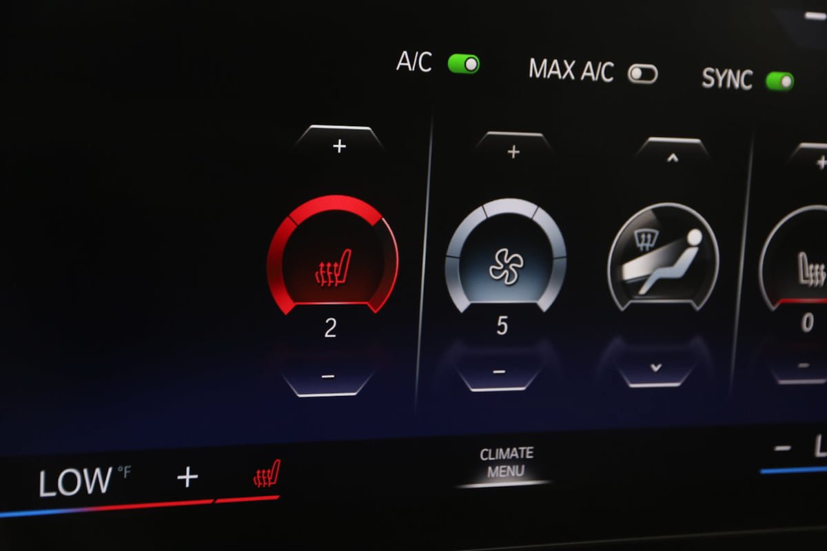 Used 2023 BMW i4 eDrive40 w/ Premium Package RWD image 8