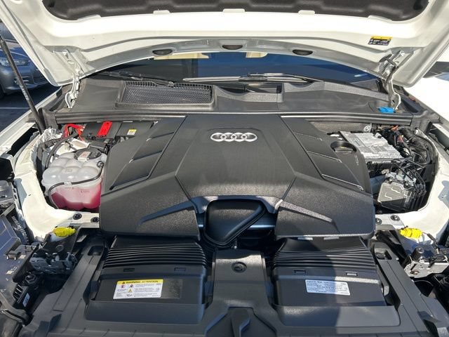 Used 2025 Audi Q7 3.0T Premium Plus AWD/4WD image 9