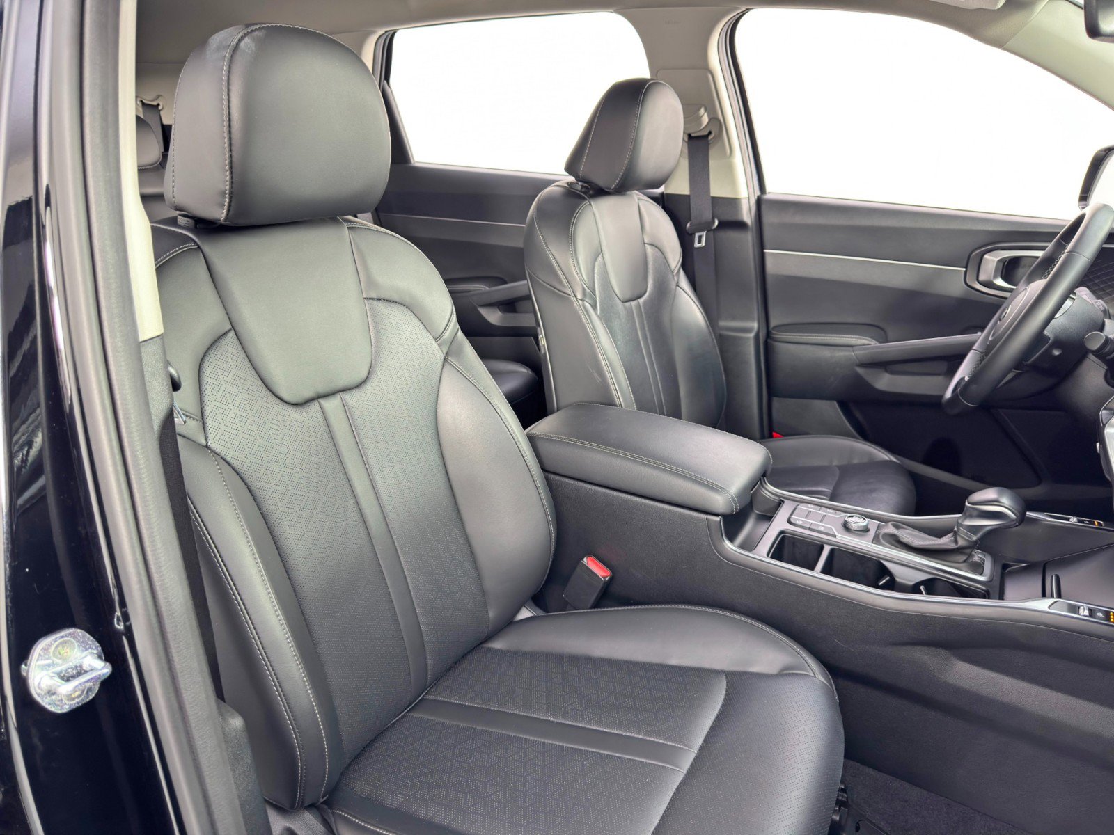 Used 2021 Kia Sorento S FWD image 34