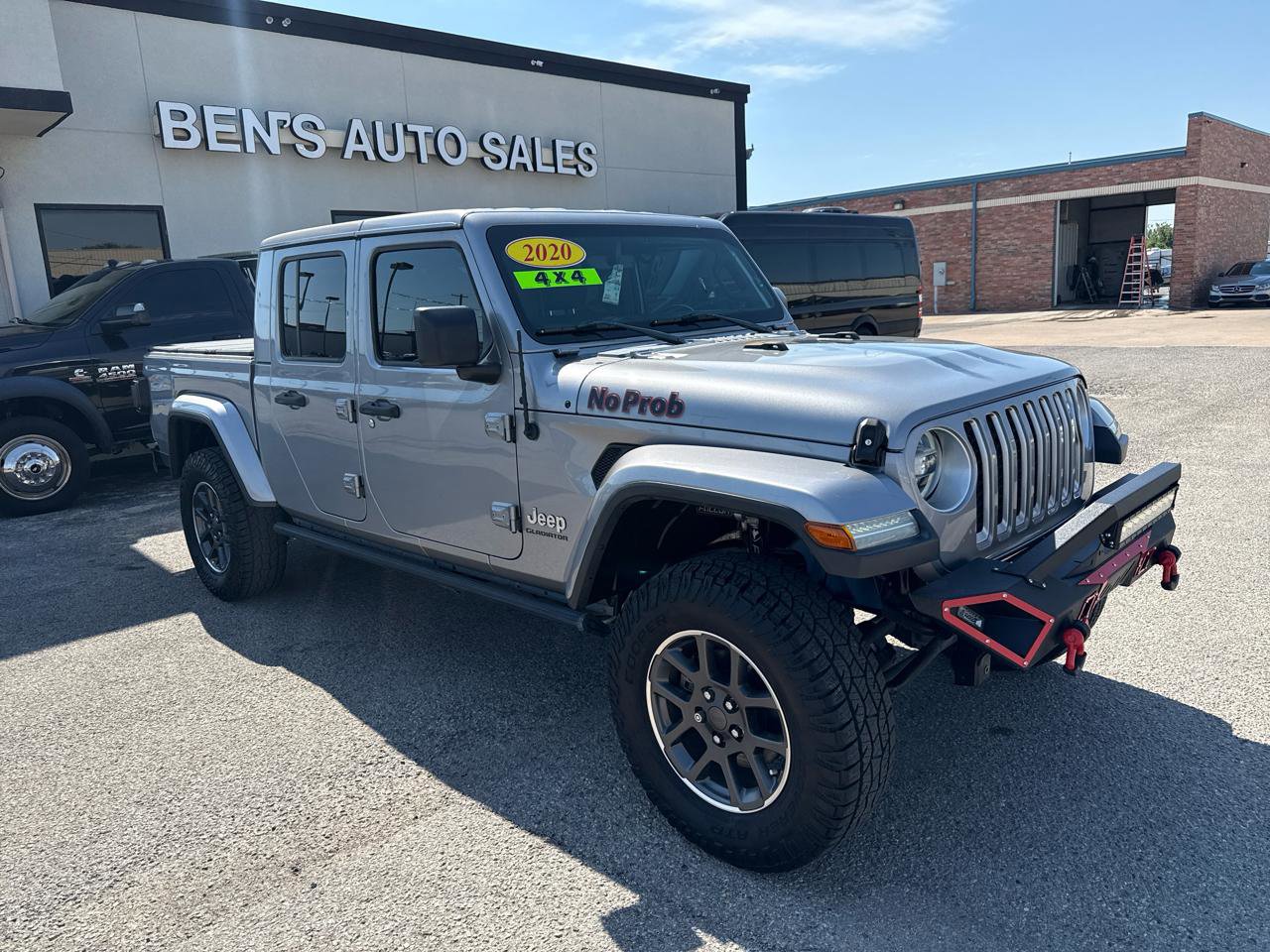 Used 2020 Jeep Gladiator Overland AWD/4WD image 5