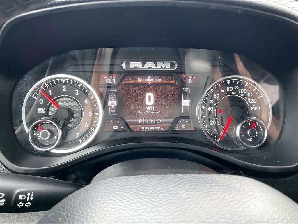 Used 2024 RAM 1500 Laramie AWD/4WD image 23