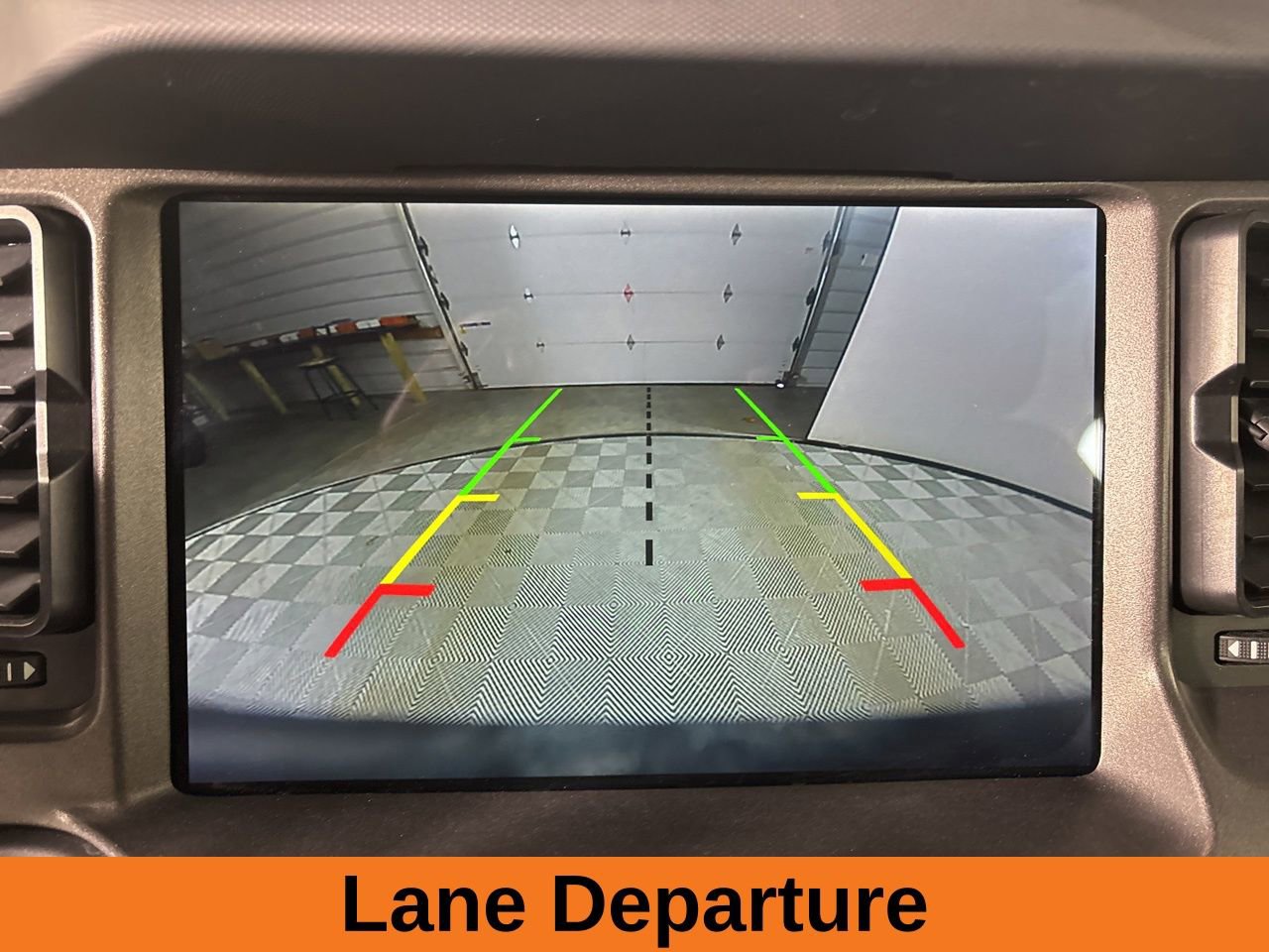 Used 2025 Ford Bronco Big Bend image 14