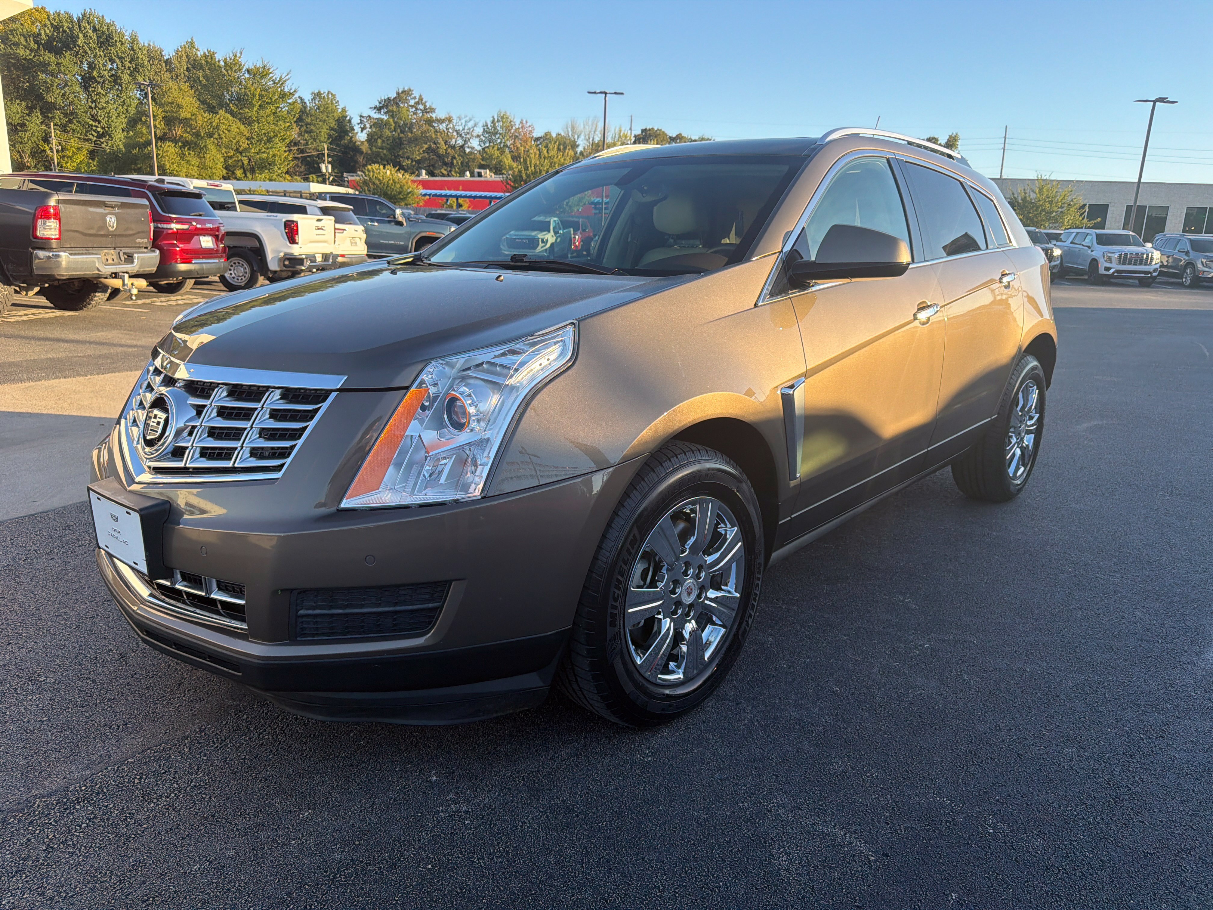 Used 2014 Cadillac SRX Luxury