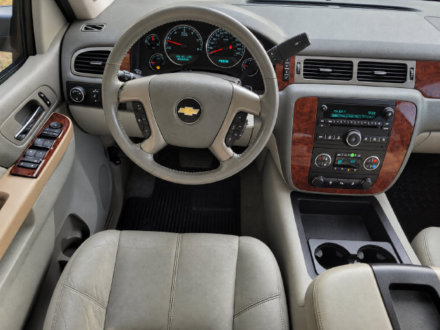Used 2013 Chevrolet Tahoe LT w/ Texas Edition RWD image 20