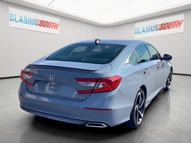 Used 2022 Honda Accord Sport image 3