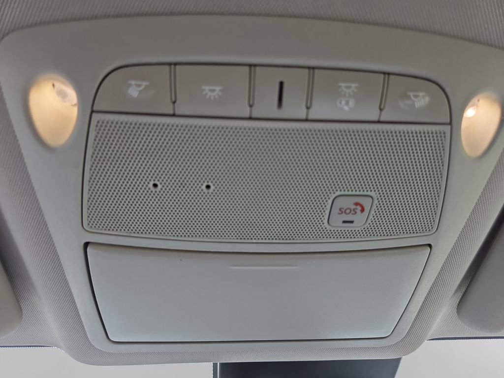 Used 2022 Nissan Rogue Sport SL AWD/4WD image 23