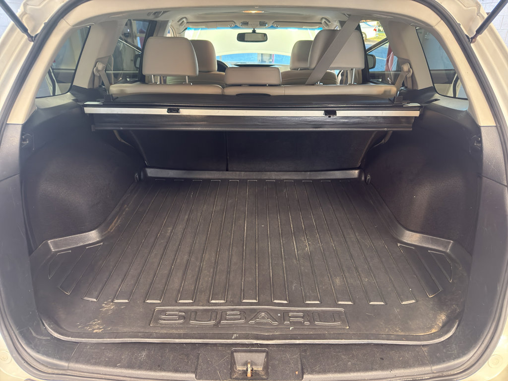 Used 2012 Subaru Outback 2.5i Limited w/ Moonroof Pkg image 30