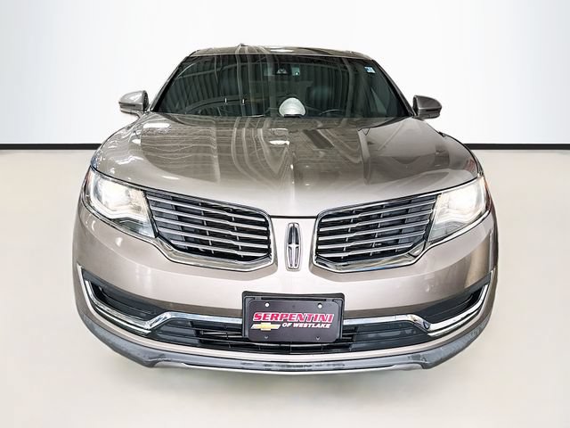 Used 2016 Lincoln MKX Select w/ Select Plus Package AWD/4WD image 4