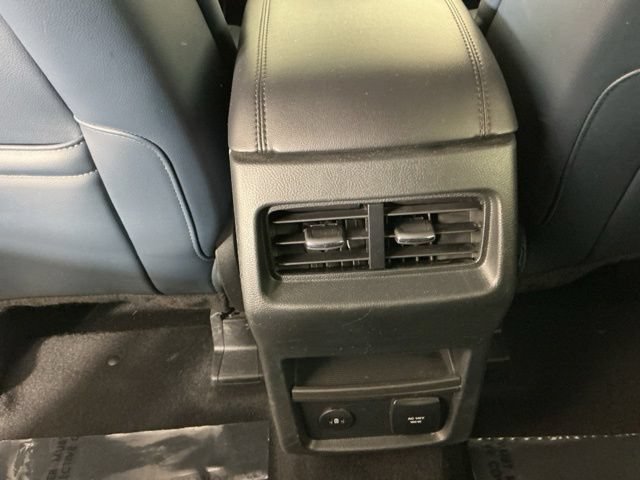 Used 2024 Ford Edge SEL w/ Sport Appearance Package AWD/4WD image 25
