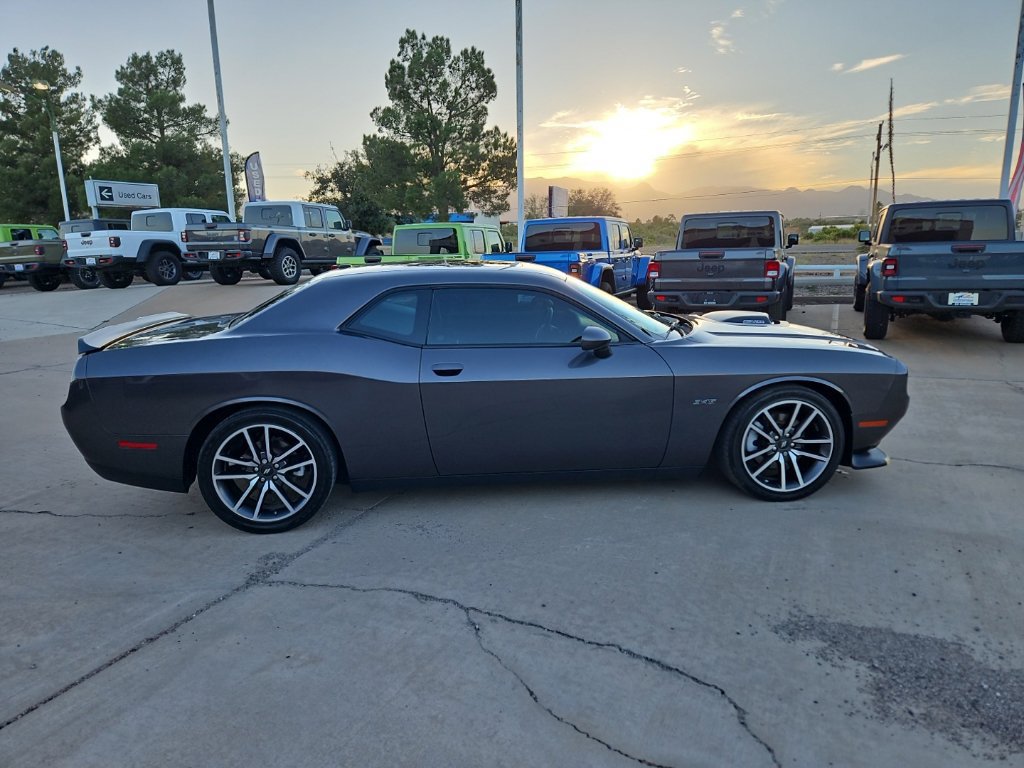 Certified 2023 Dodge Challenger R/T w/ Shaker Package RWD image 4
