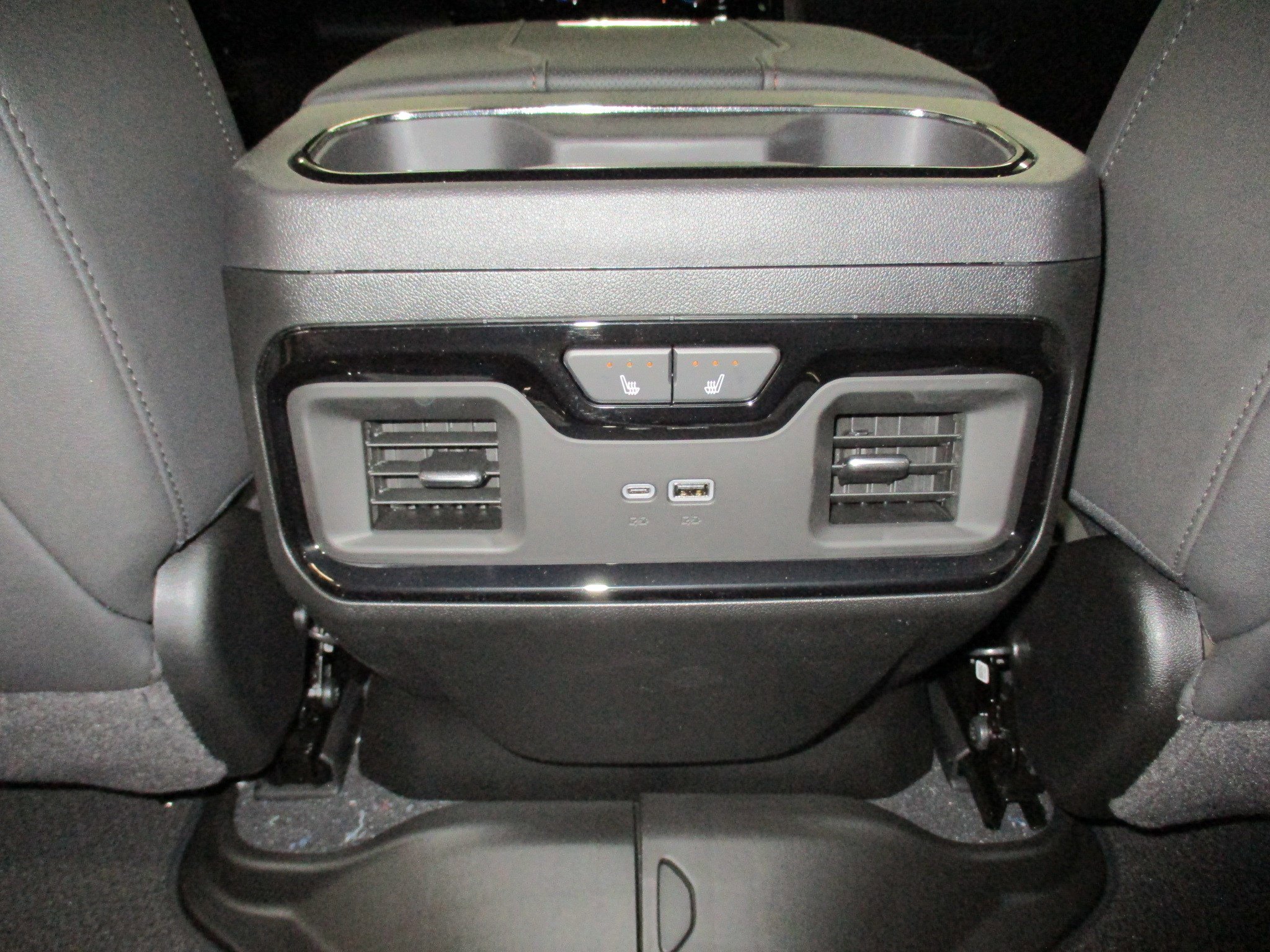 New 2025 GMC Sierra 2500 AT4 w/ Technology Package image 33