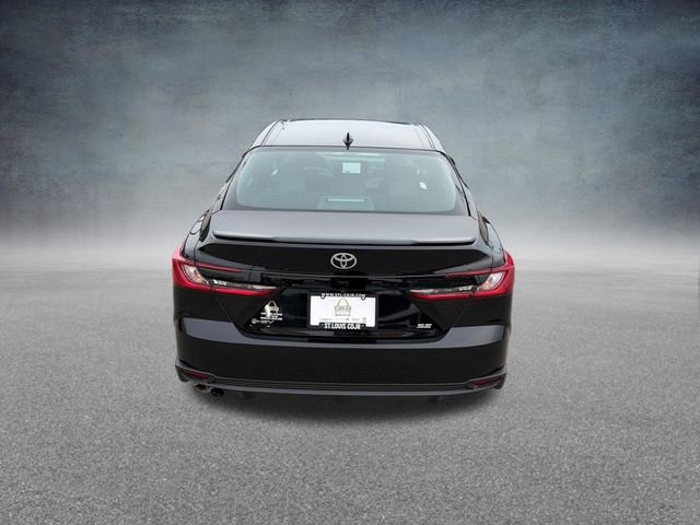 Used 2025 Toyota Camry SE FWD image 7