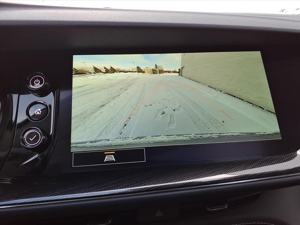 Certified 2022 Buick Envision Essence w/ Safety Package image 19