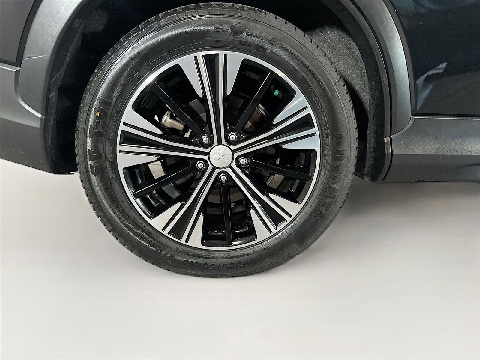 Used 2022 Mitsubishi Eclipse Cross SE image 35