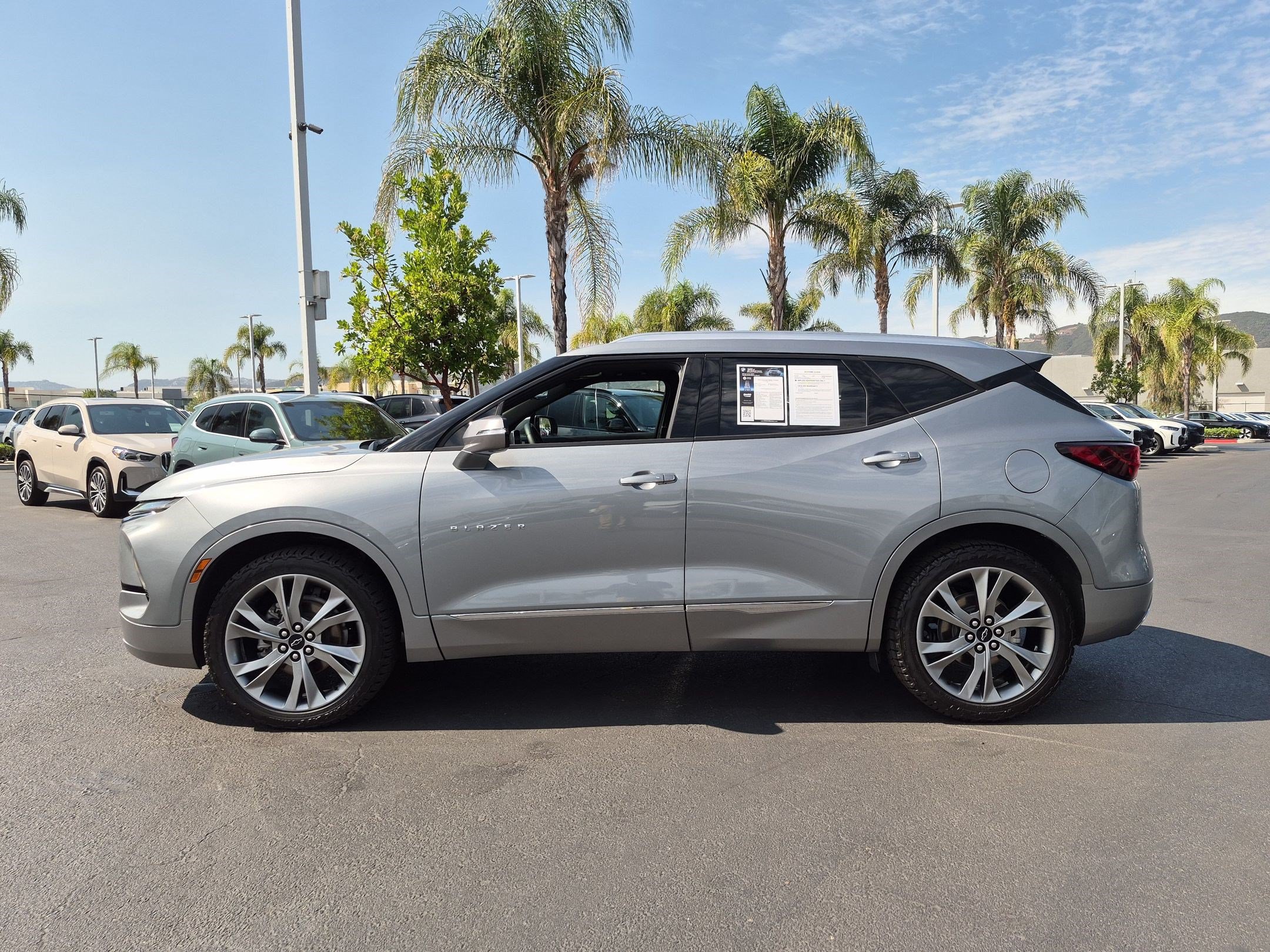 Used 2023 Chevrolet Blazer Premier w/ Driver Confidence II Package FWD image 7