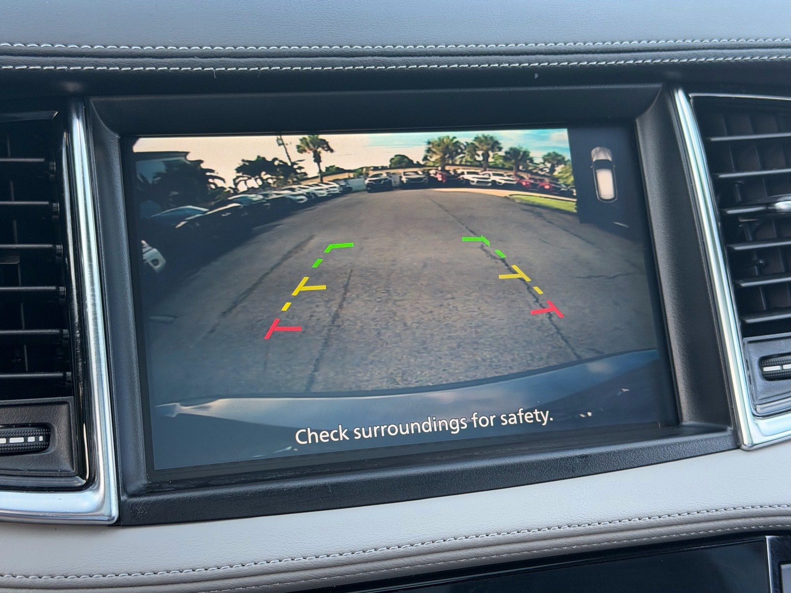 Used 2023 INFINITI QX50 Luxe FWD image 27