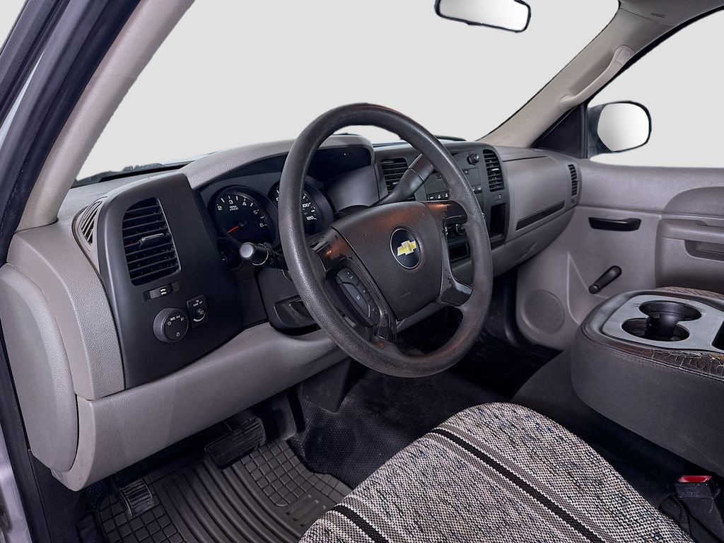 Used 2013 Chevrolet Silverado 1500 W/T RWD image 9