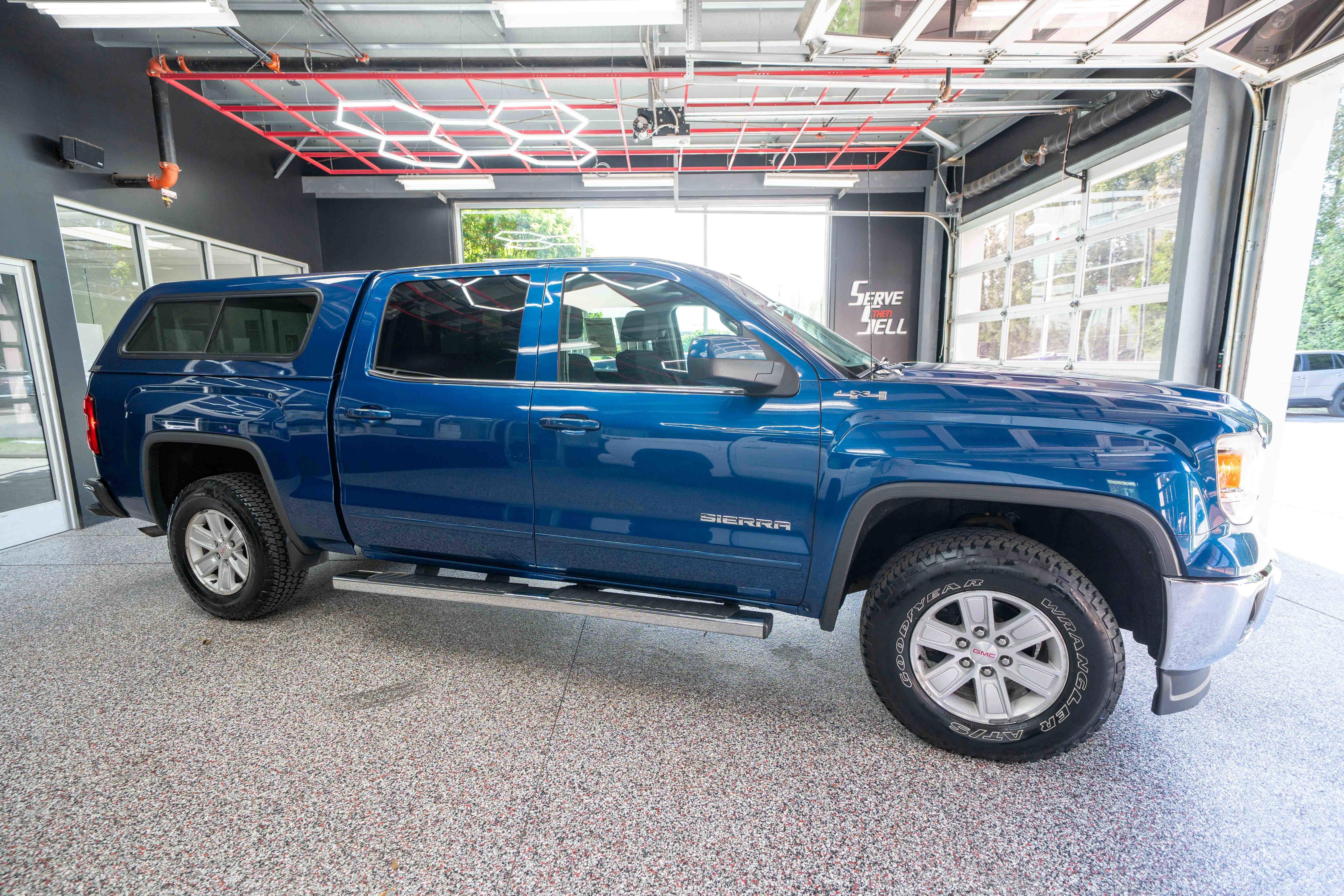 Used 2015 GMC Sierra 1500 SLE w/ SLE Value Package AWD/4WD image 5