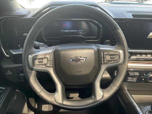 Used 2023 Chevrolet Silverado 1500 RST w/ RST All Star Premium Package AWD/4WD image 3