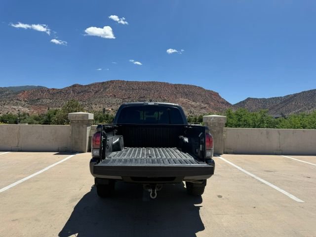 Used 2023 Toyota Tacoma TRD Pro AWD/4WD image 8