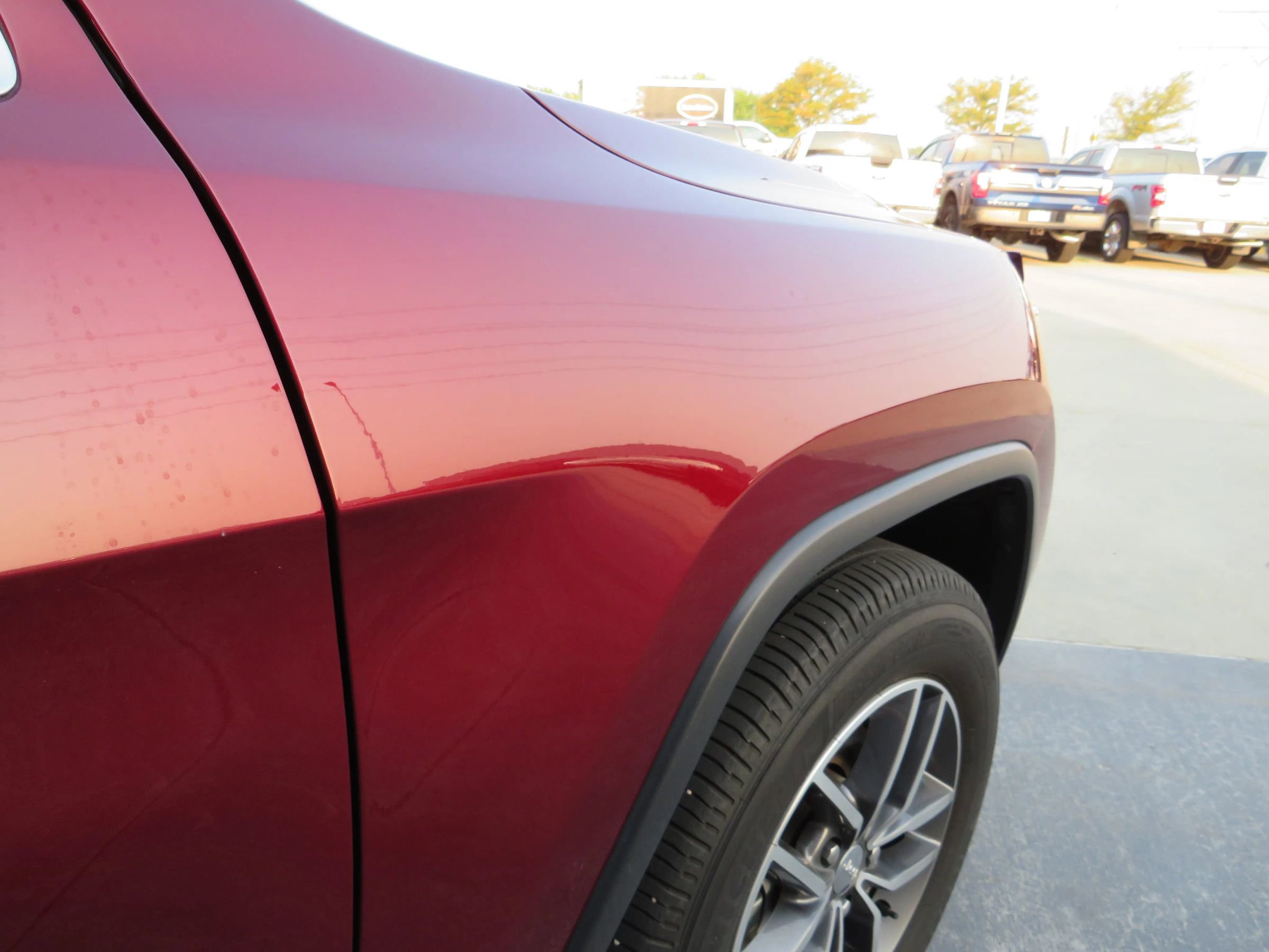 Used 2018 Jeep Grand Cherokee Limited image 35