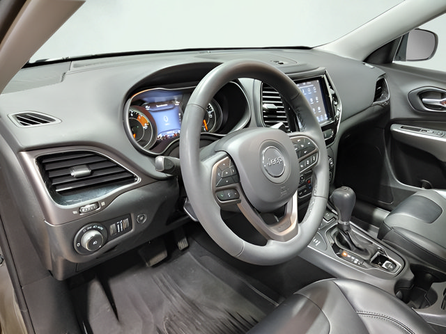 Used 2022 Jeep Cherokee Limited AWD/4WD image 23