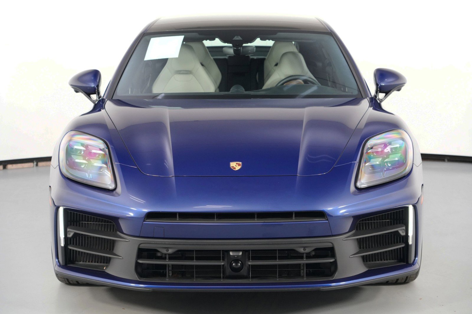 Used 2025 Porsche Panamera 4S w/ Premium Package image 49
