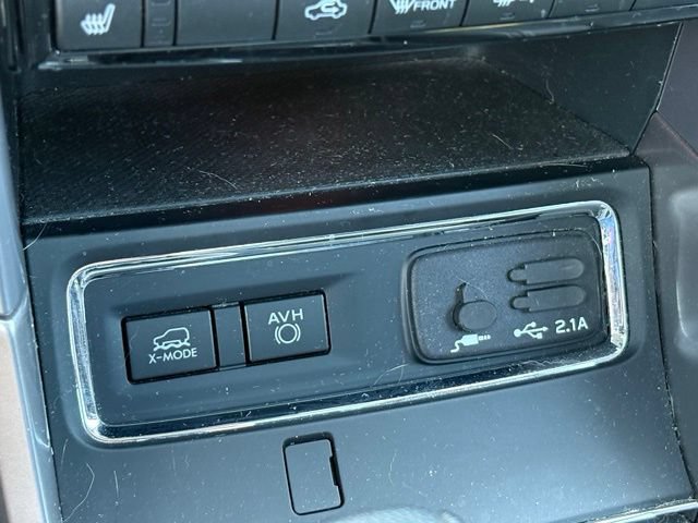 Used 2021 Subaru Ascent Limited w/ Technology Package AWD/4WD image 19