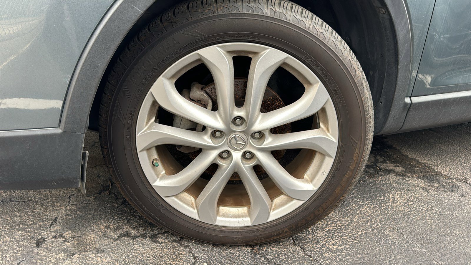 Used 2012 MAZDA CX-9 Grand Touring w/ Moonroof & Bose Audio Pkg FWD image 2