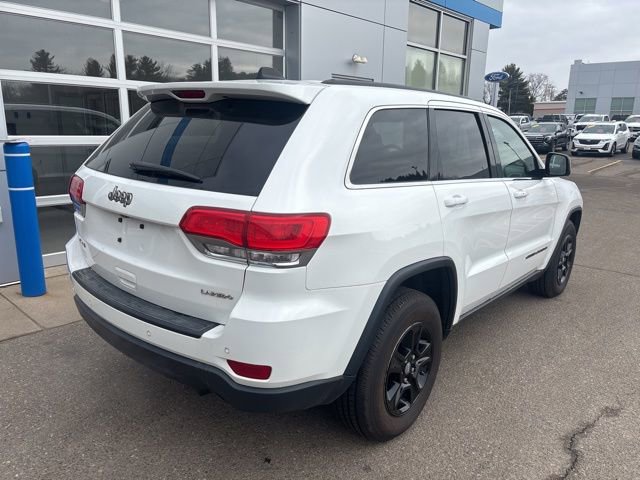 Used 2017 Jeep Grand Cherokee Laredo AWD/4WD image 7