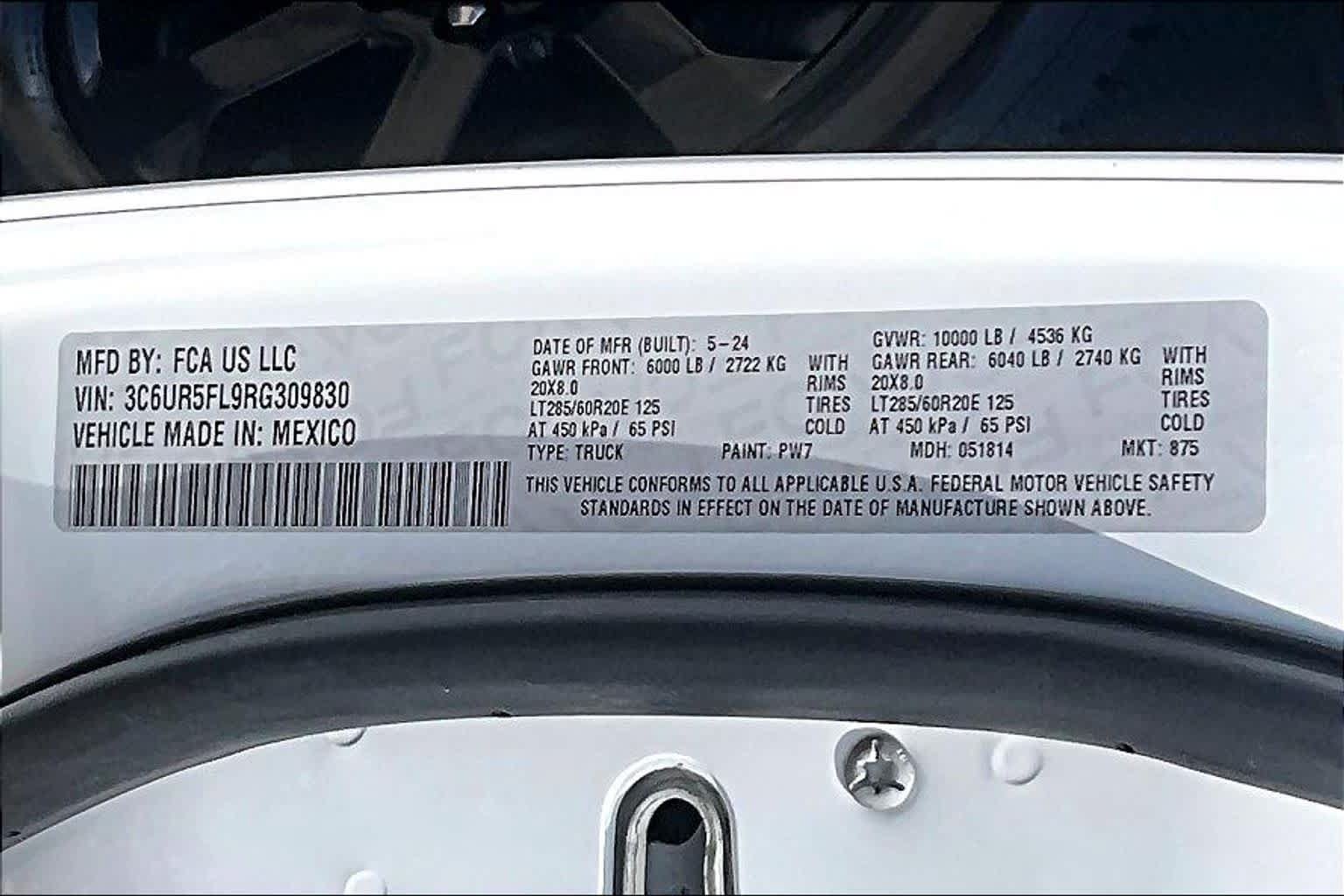 Used 2024 RAM 2500 Laramie w/ Night Edition AWD/4WD image 35