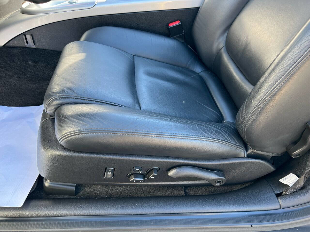Used 2004 Chevrolet SSR w/ Preferred Equipment Group RWD image 41