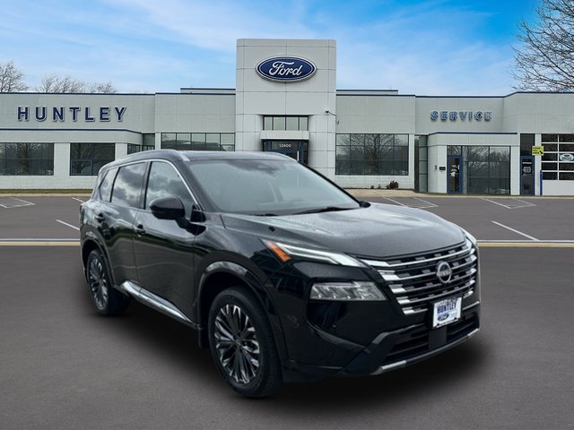 Used 2024 Nissan Rogue Platinum w/ Platinum Premium Package AWD/4WD image 3
