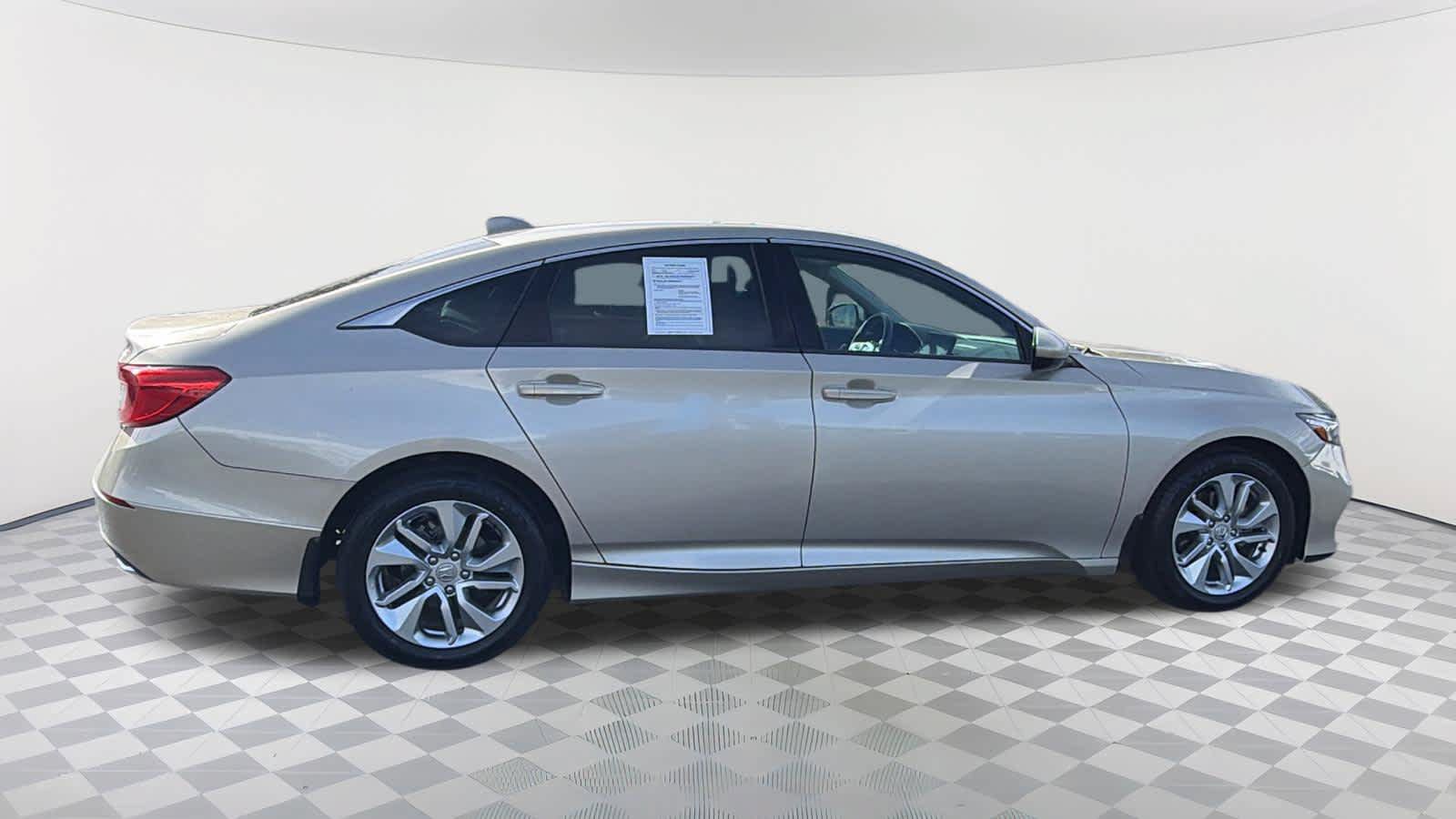 Used 2019 Honda Accord LX image 4