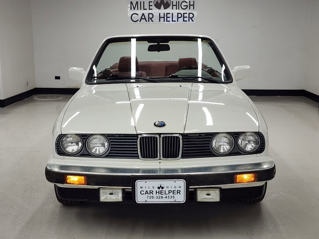 Used 1987 BMW 325i Convertible image 11