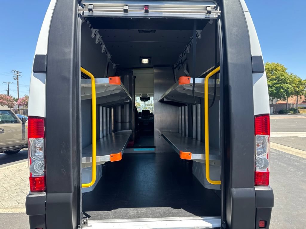 Used 2024 RAM ProMaster 3500 w/ Delivery Van Package FWD image 15