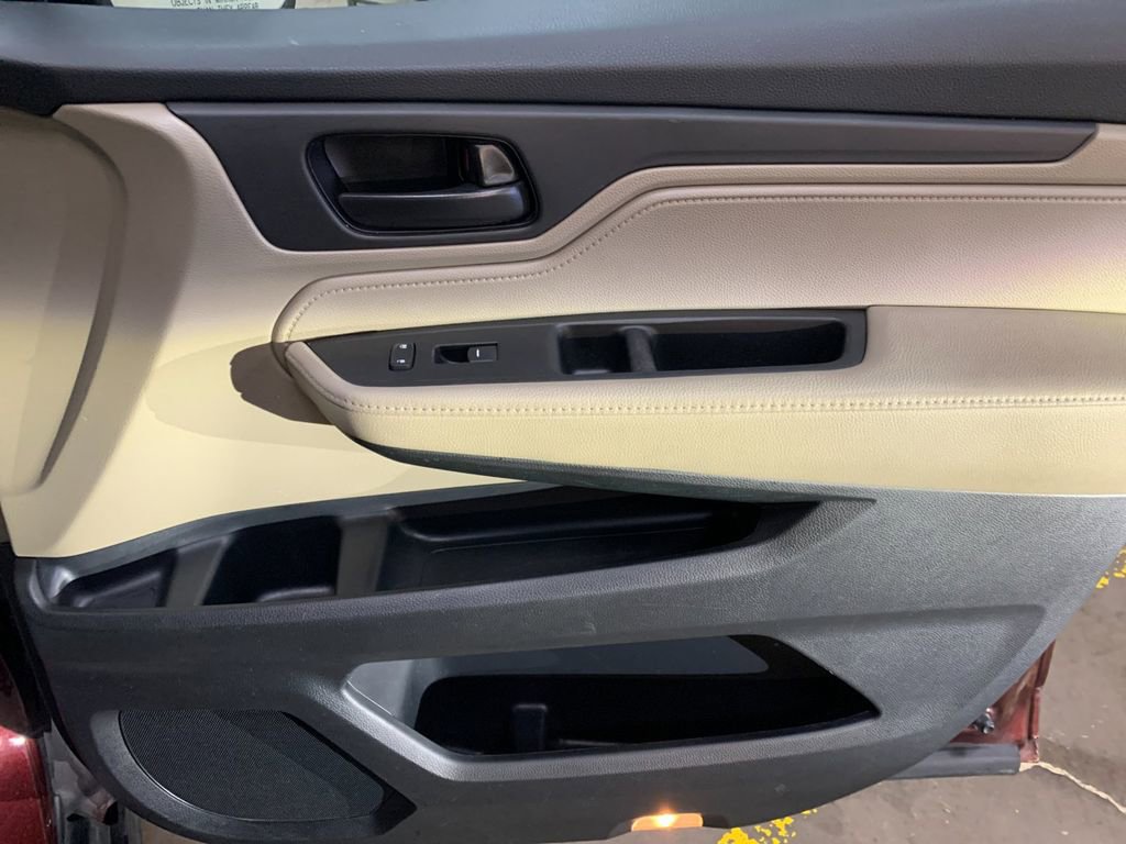 Used 2019 Honda Odyssey EX-L image 21