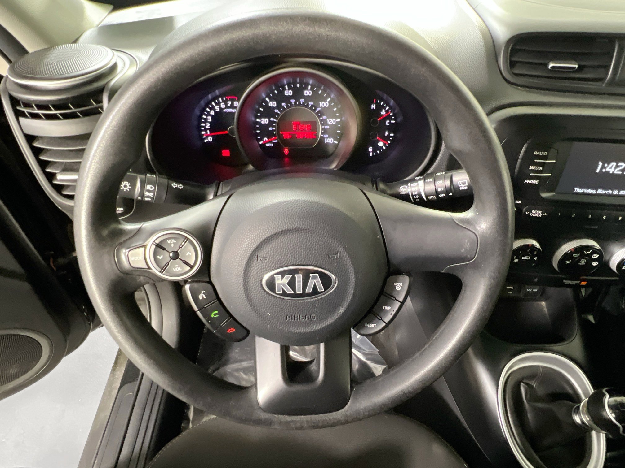 Used 2018 Kia Soul FWD image 11