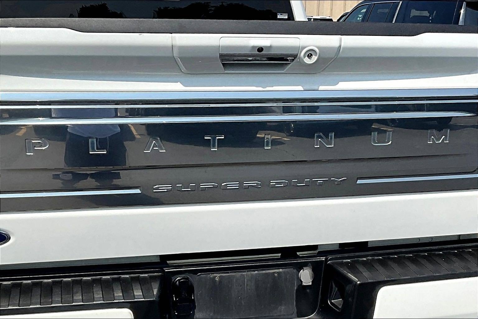 Used 2024 Ford F350 Platinum w/ FX4 Off-Road Package AWD/4WD image 34