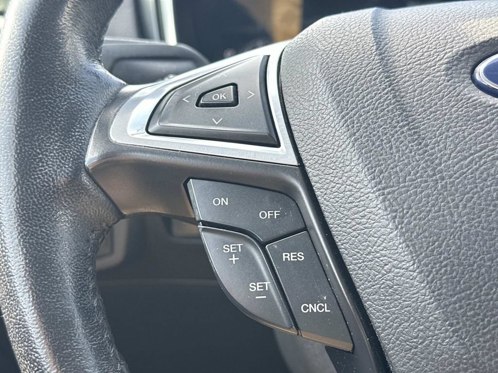 Used 2013 Ford Fusion Titanium FWD image 22