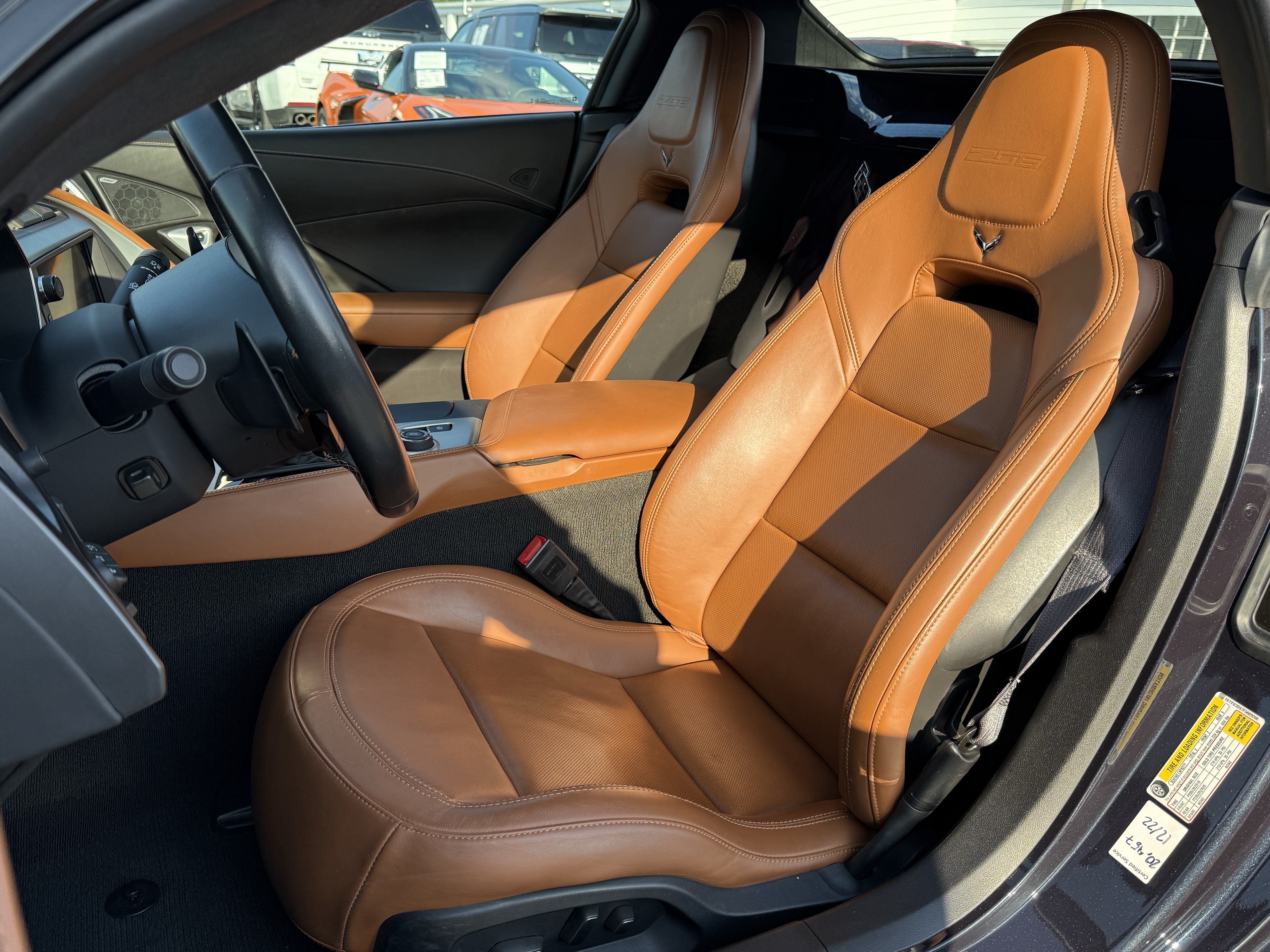 Used 2015 Chevrolet Corvette Z06 w/ 3LZ Preferred Equipment Group RWD image 15